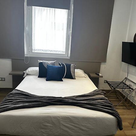 Apartamentos Campo Del Principe Гранада Екстериор снимка